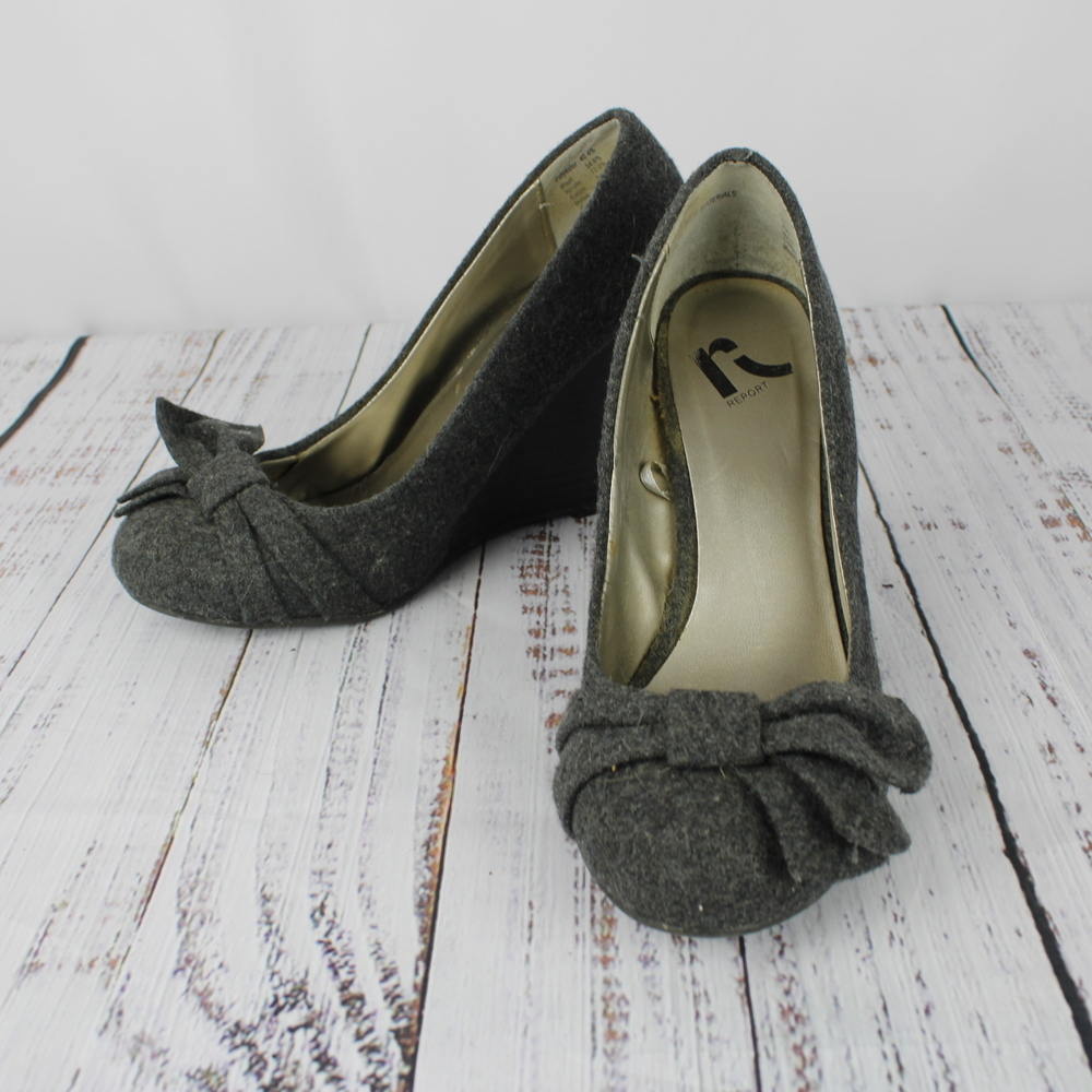 Report Dark Gray Round Toe Wedges Size 7